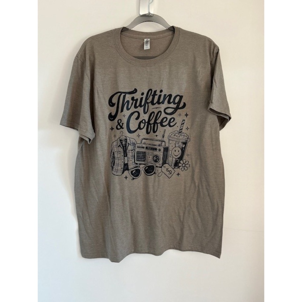 Thrifting‎ and Coffee Graphic T-Shirt Brown Large Short Sleeve Crewneck